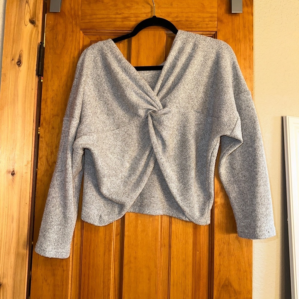 Sugarlips Twist Back Sweater - Picture 5 of 9